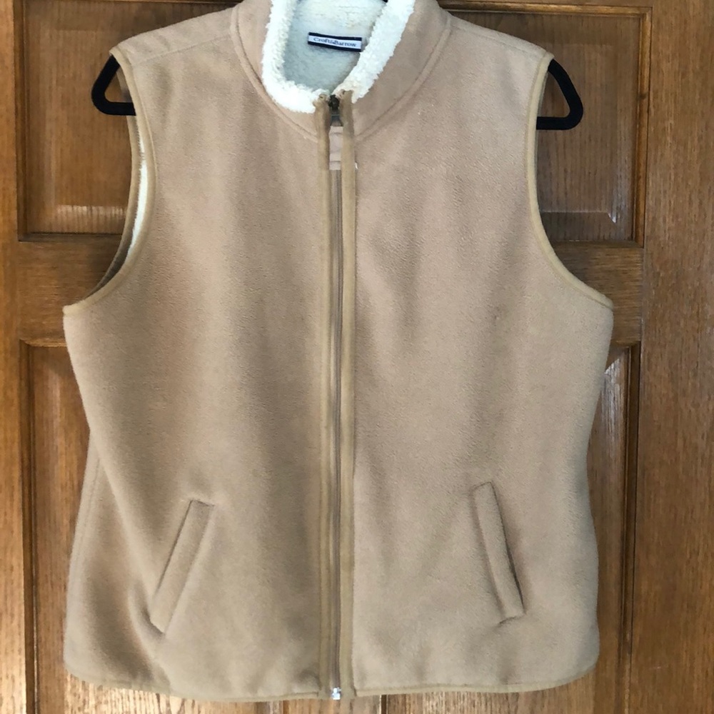 Cute and warm suede vest!